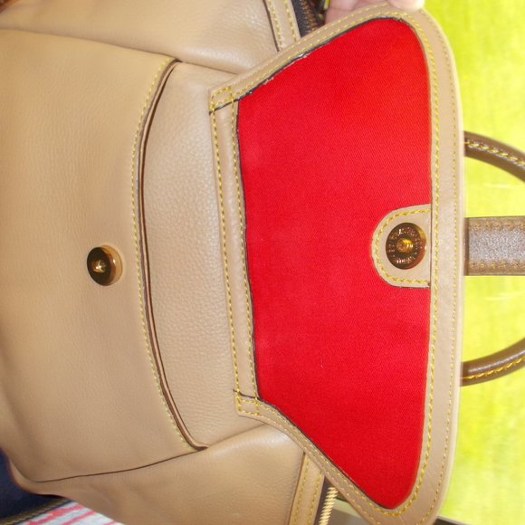 Dooney & Bourke Duxbury Large New Handbag - Picture 4 of 14